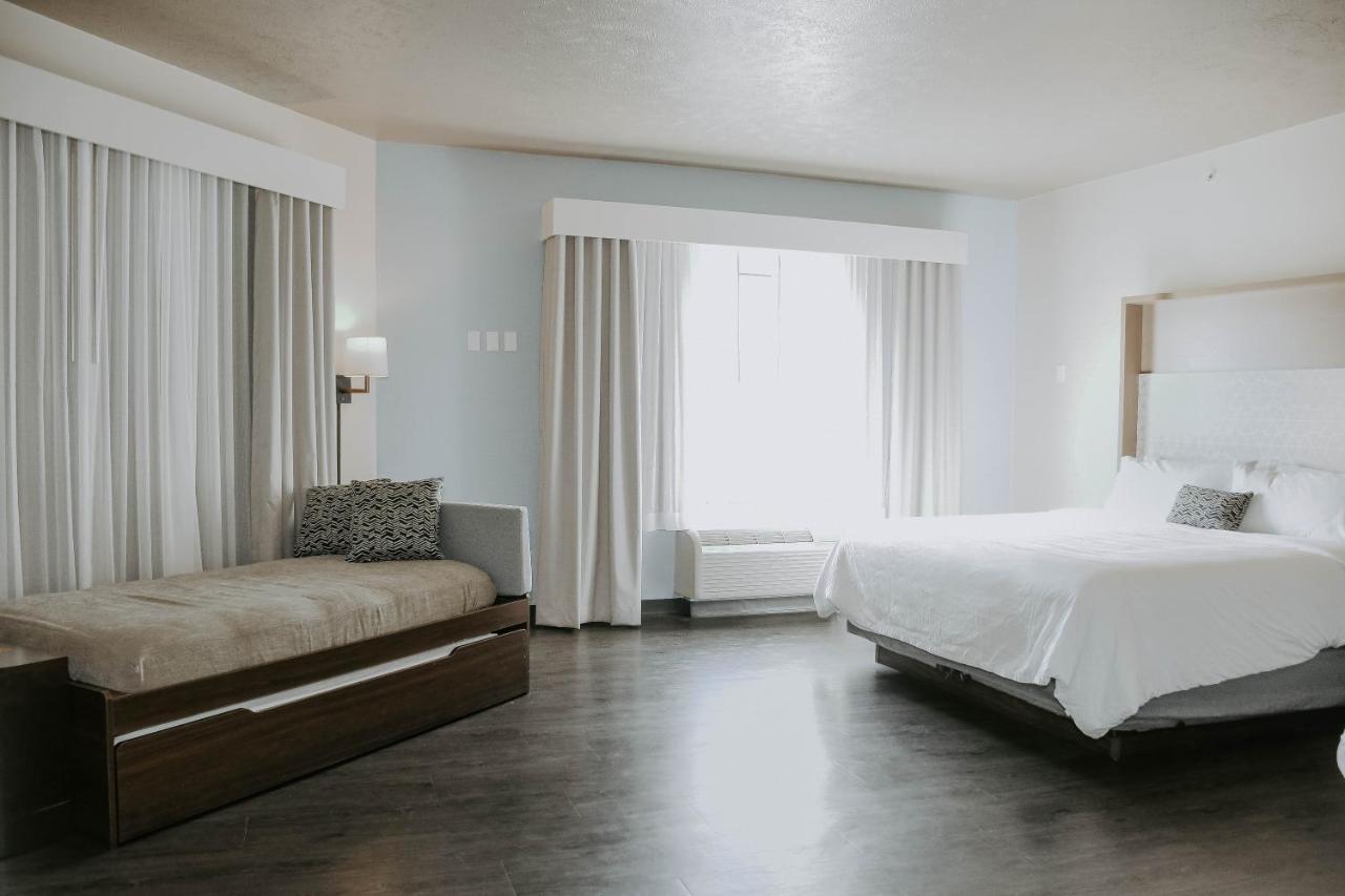 Holiday Inn Omaha Downtown - Waterpark By Ihg Zewnętrze zdjęcie